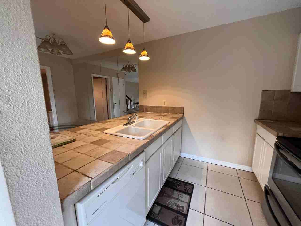 5373 Bamboo Ct - Photo 2 of 15