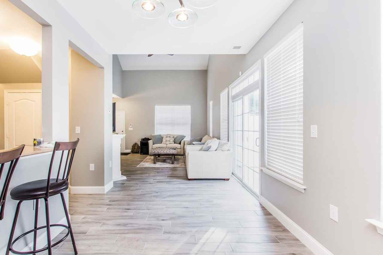 1132 Grace Hill Dr - Photo 7 of 45