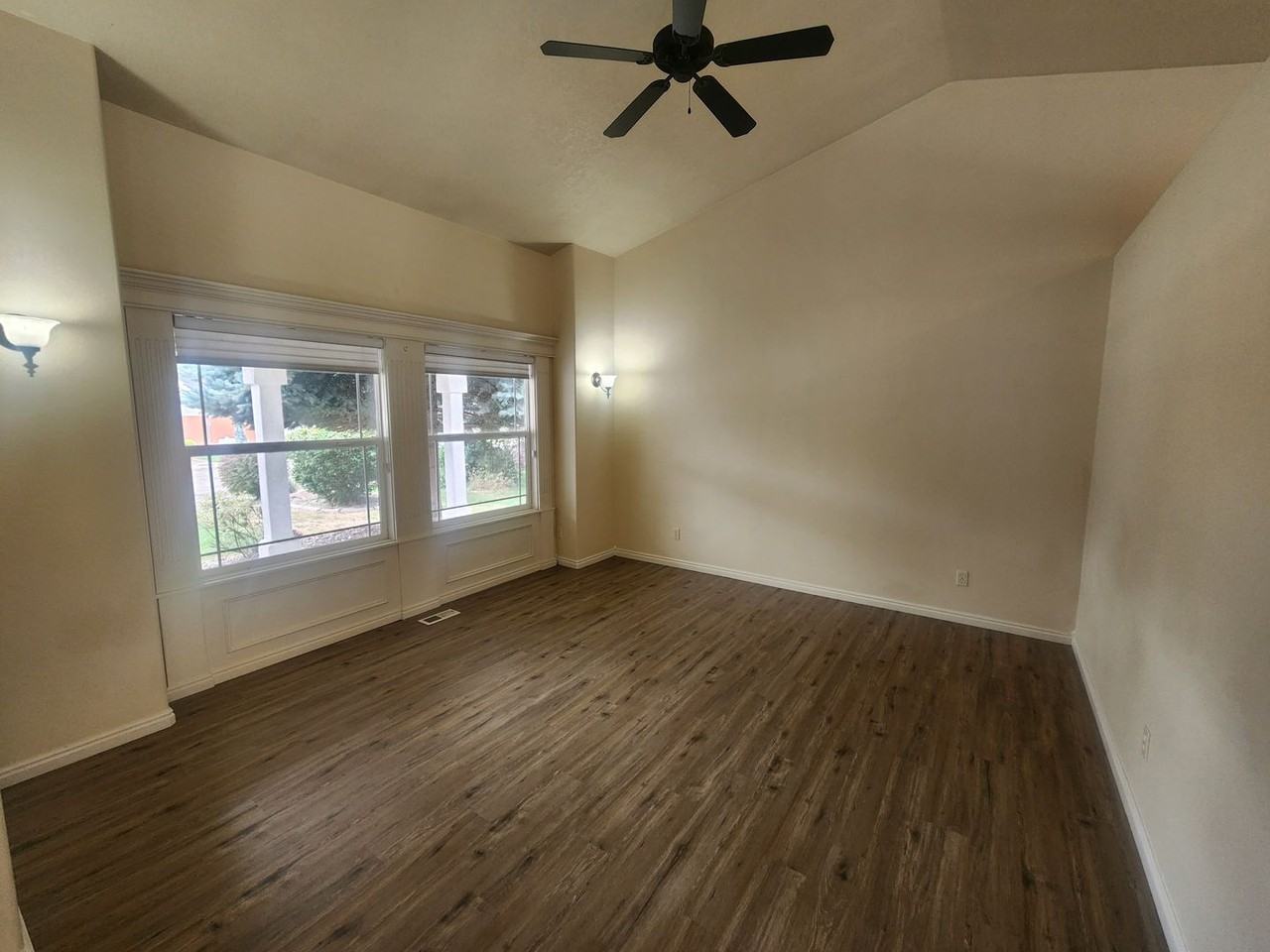 3654 N Price Way - Photo 5 of 12