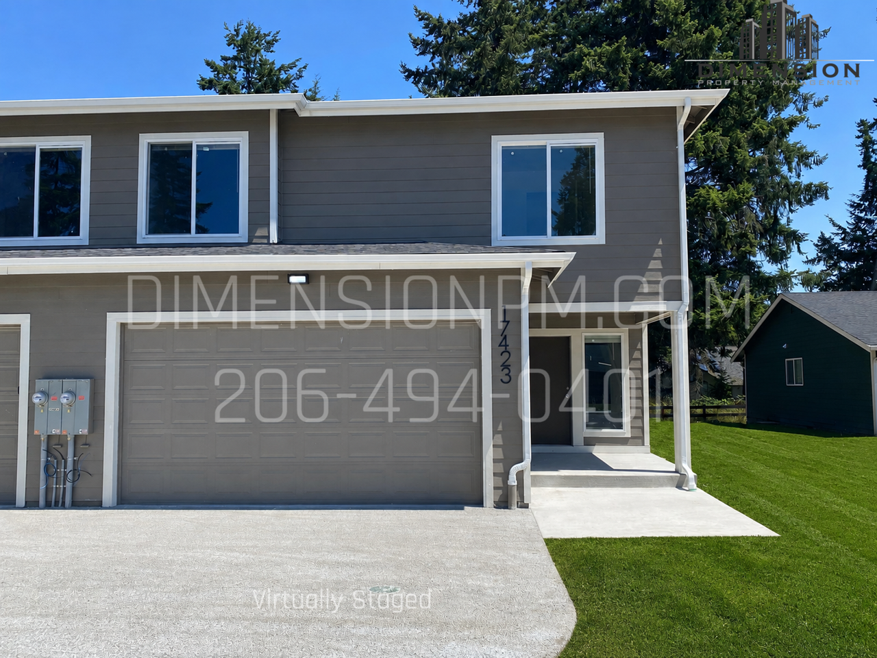Newer 4 Bedroom Duplex - Photo 5 of 18