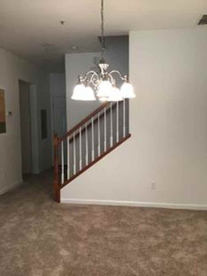 8180 Crystal Walk Cir - Photo 5 of 14