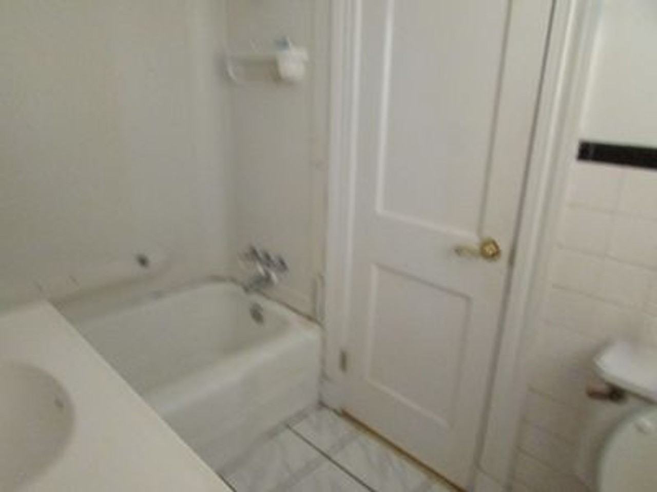 2210 Shirleydale Ave - Photo 3 of 26