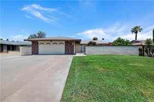 featured image of 6954 Viking Ct