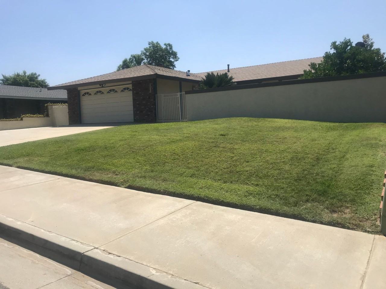6954 Viking Ct - Photo 2 of 20