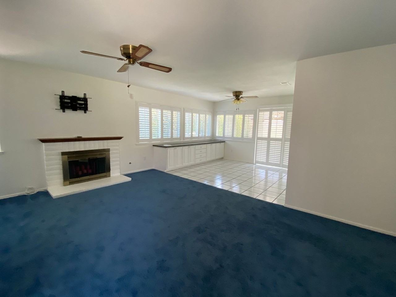 6954 Viking Ct - Photo 5 of 20
