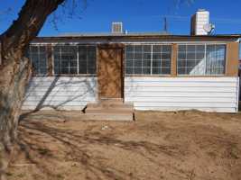 featured image of 614 W Atkins Ave