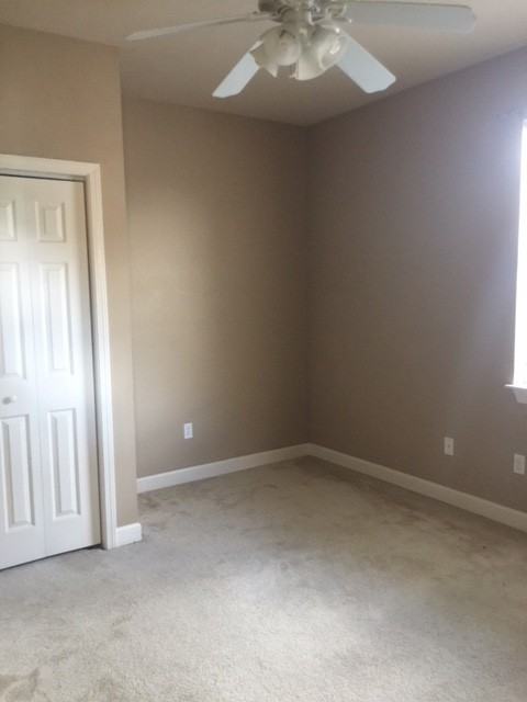 23 Mary Ann Pl - Photo 3 of 10