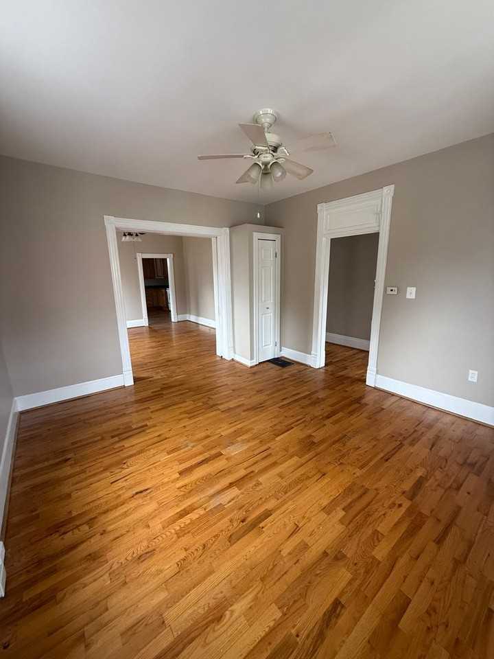 72 Westside Ave - Photo 5 of 19