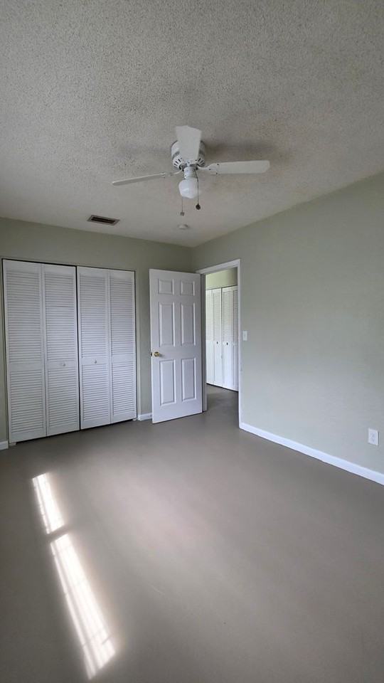 1571 Mobile Ave - Photo 5 of 9