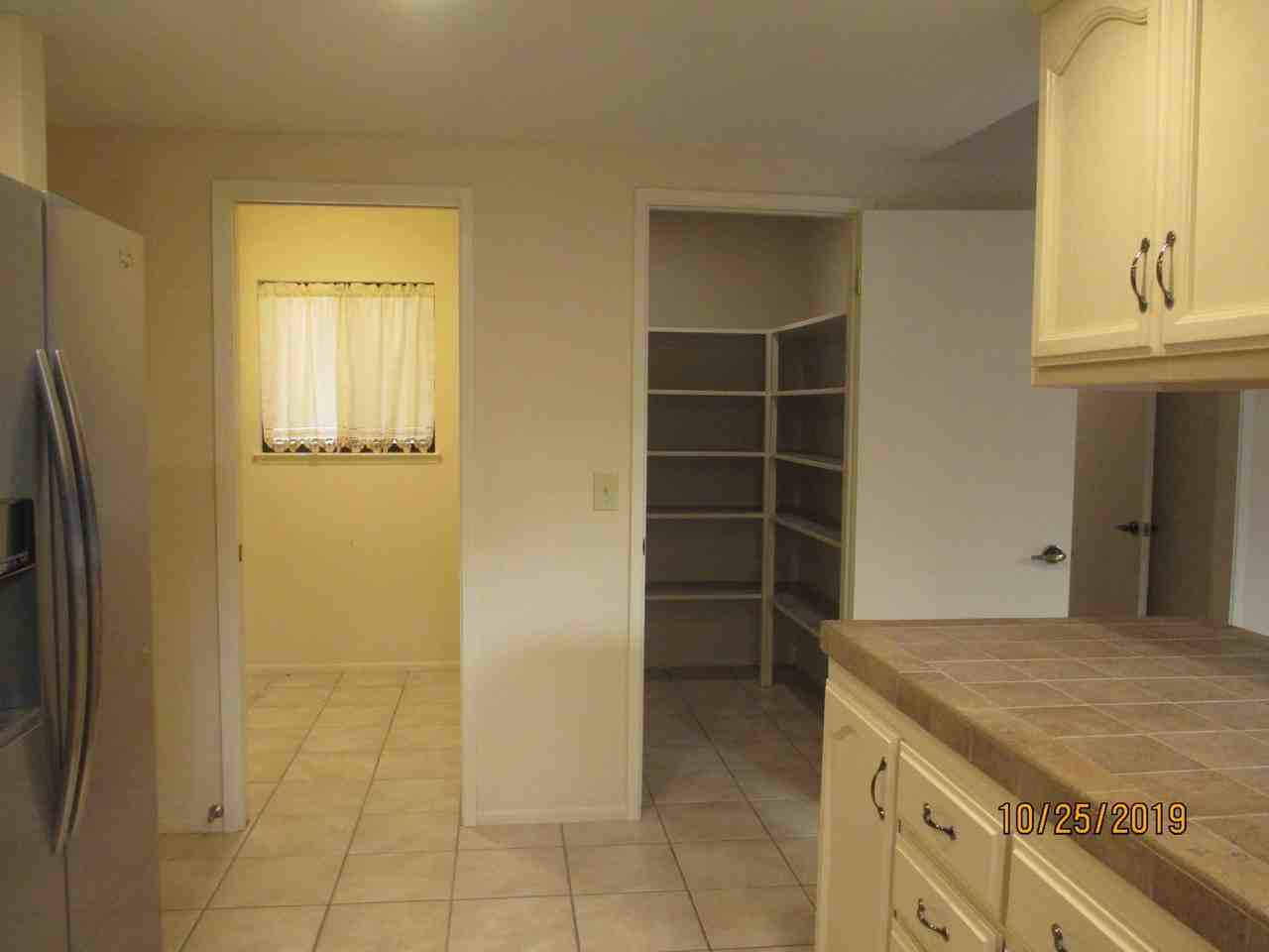 160 Galaxy Way - Photo 6 of 14