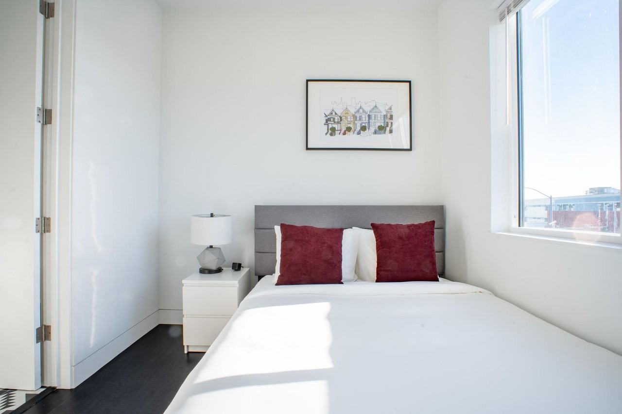 5304 San Pablo Ave #B - Photo 7 of 14