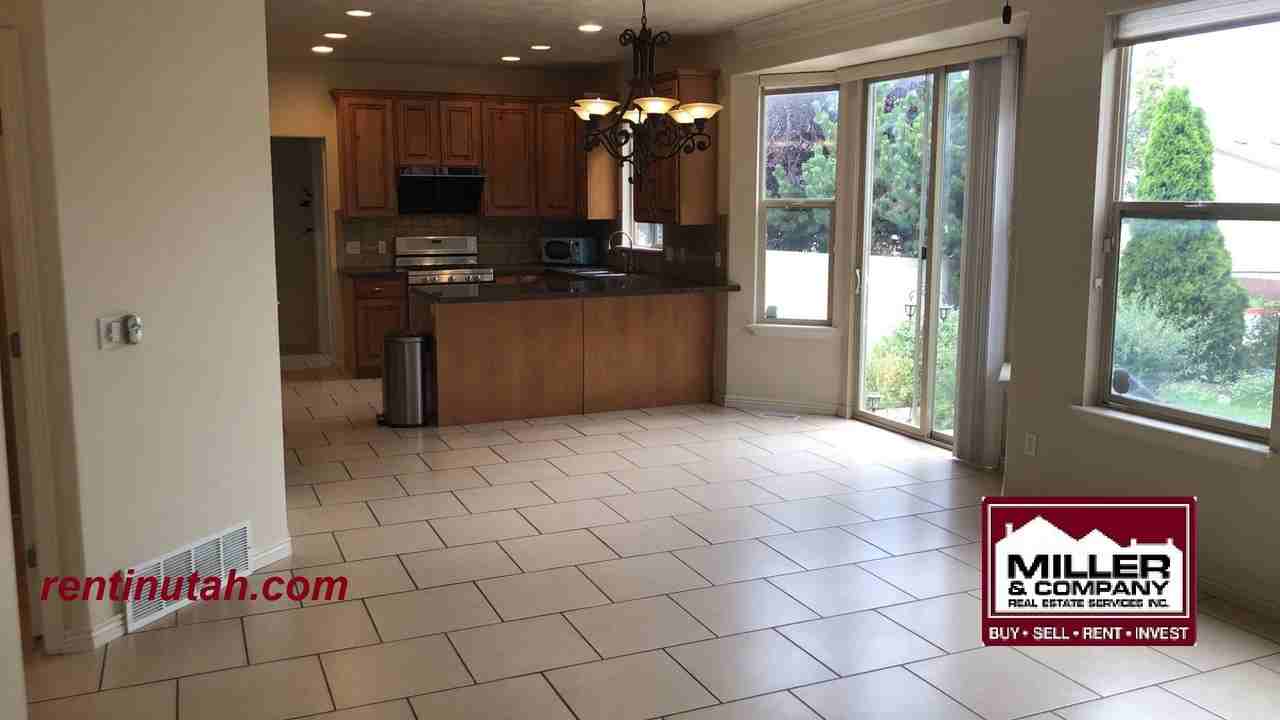 839 E Whisper Cove Rd - Photo 7 of 13