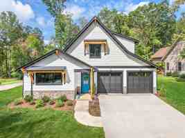 featured image of 17 Ashe Park Cir