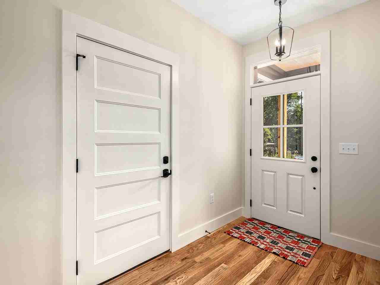 17 Ashe Park Cir - Photo 3 of 28