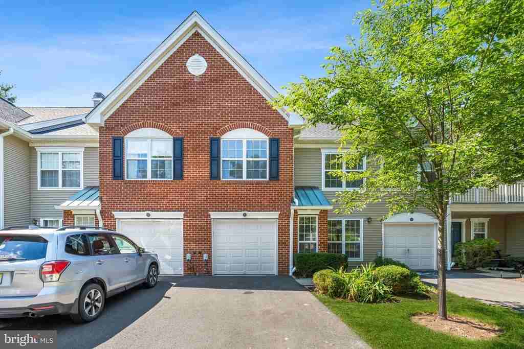 16 Lee Ct - Photo 6 of 50