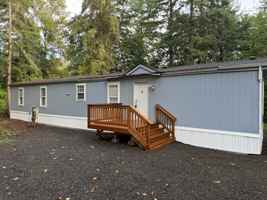 featured image of 38595 Sodaville Waterloo Dr