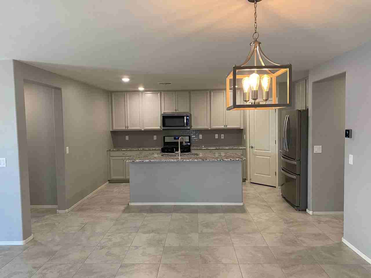 9560 S Trapper Ridge Dr - Photo 4 of 14