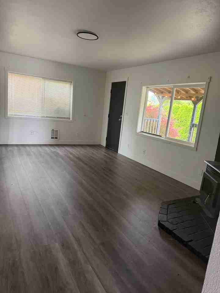 1812 Sw Eaton Blvd - Photo 5 of 13