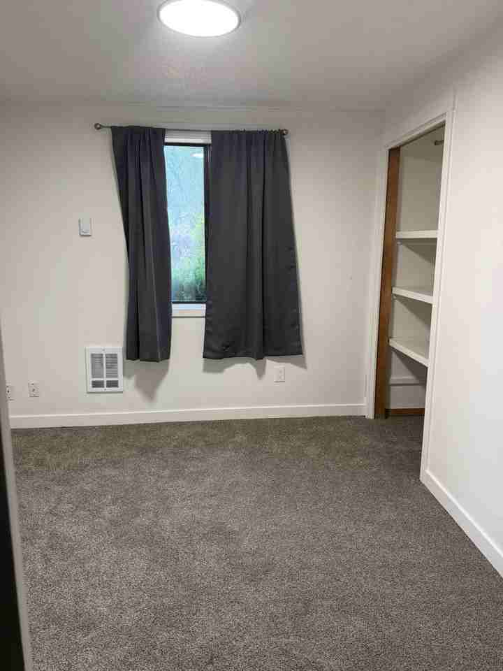 1812 Sw Eaton Blvd - Photo 6 of 13