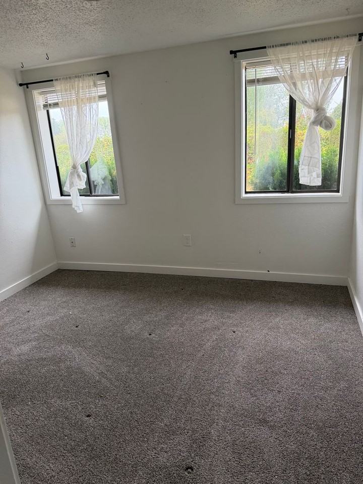 1812 Sw Eaton Blvd - Photo 7 of 13