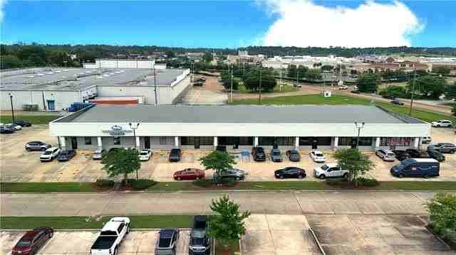 800 C M Fagan Dr - Photo 2 of 13