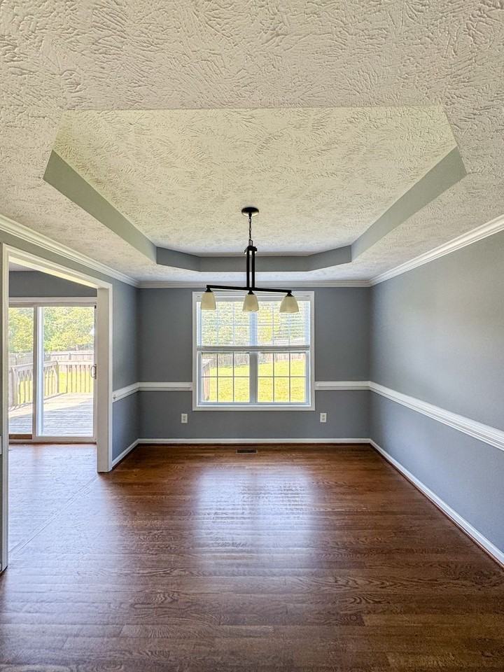 156 Edgecombe Dr - Photo 6 of 30