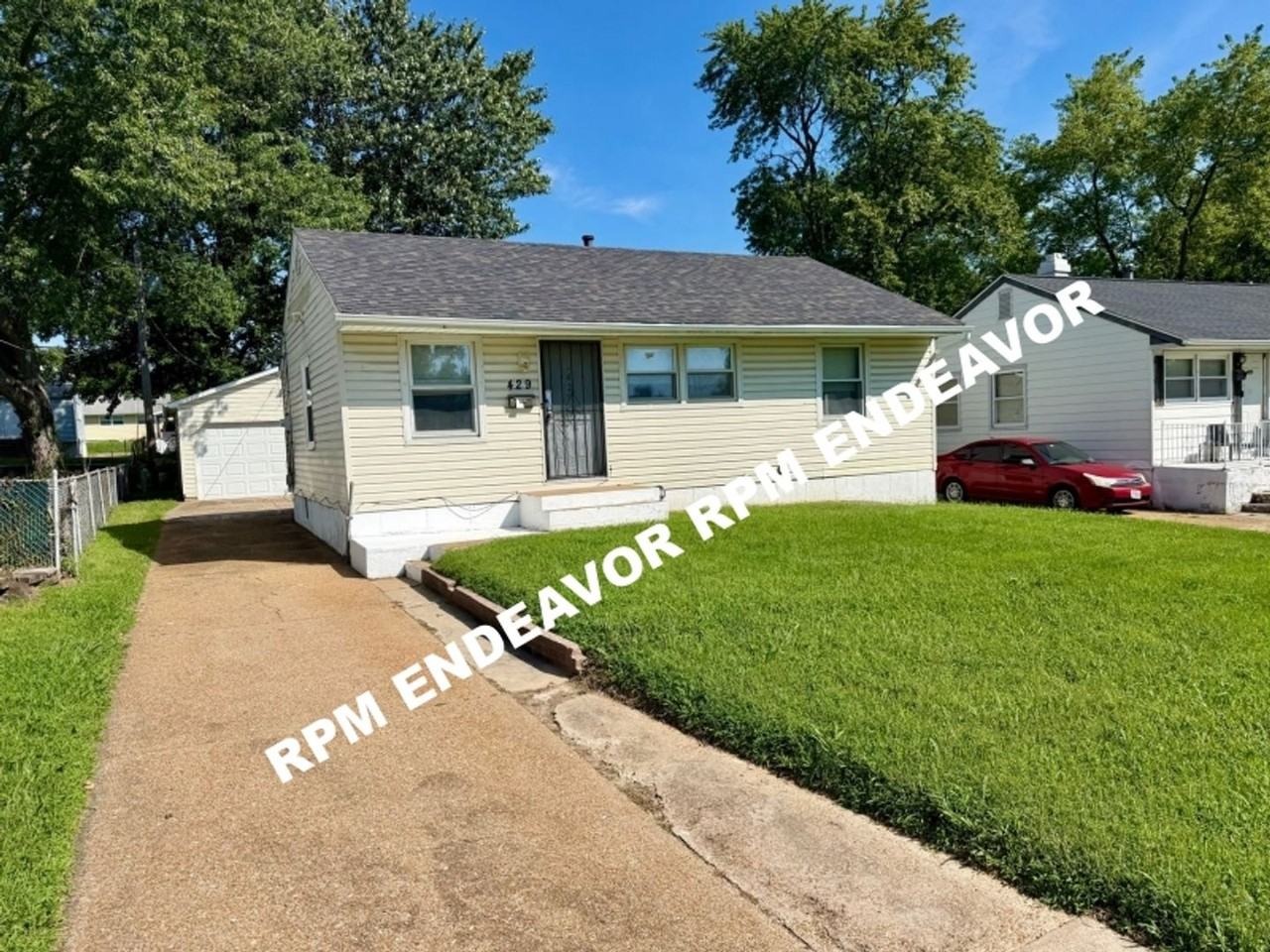 429 Midlothian Rd - Photo 2 of 17