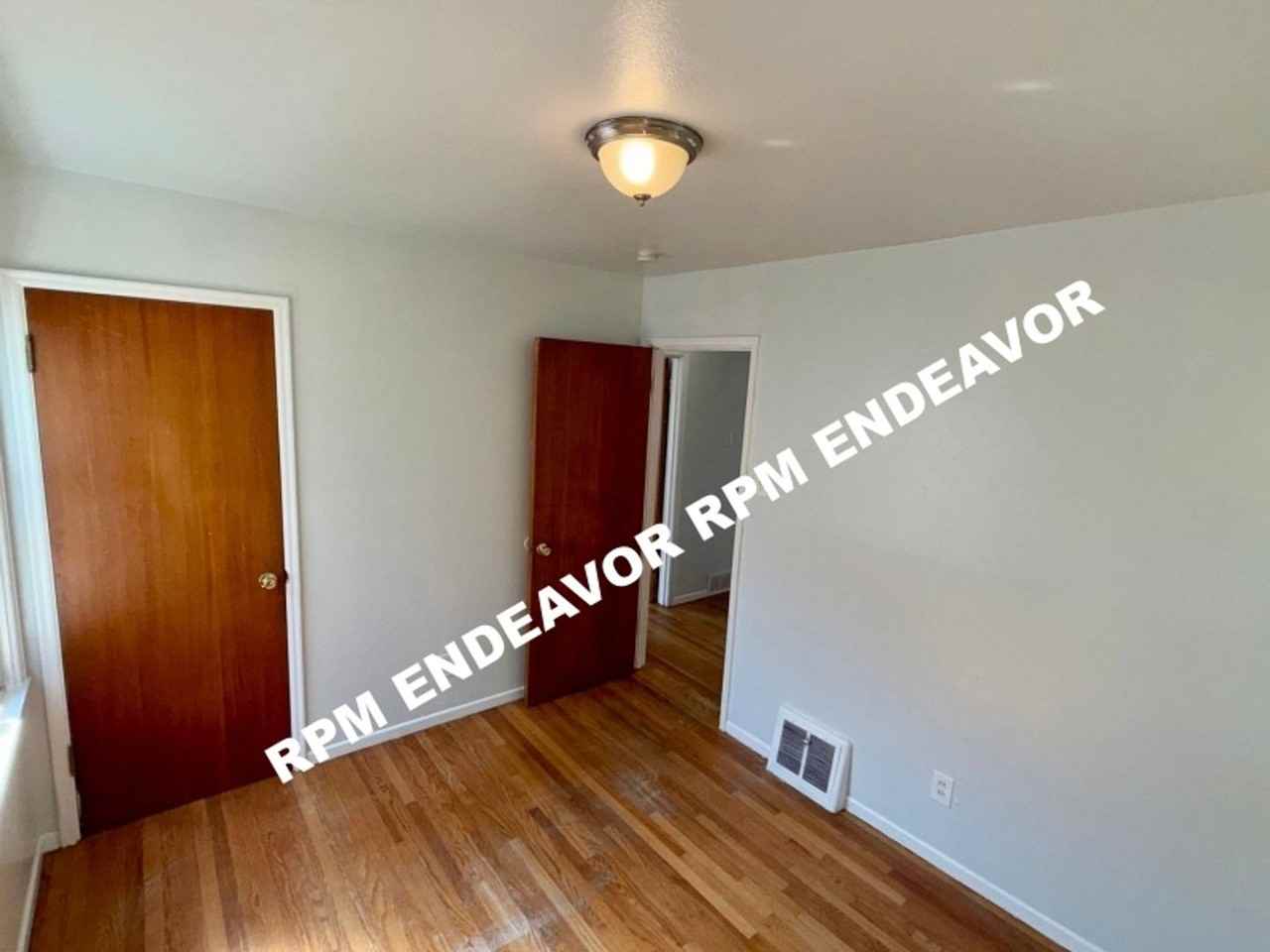 429 Midlothian Rd - Photo 6 of 17