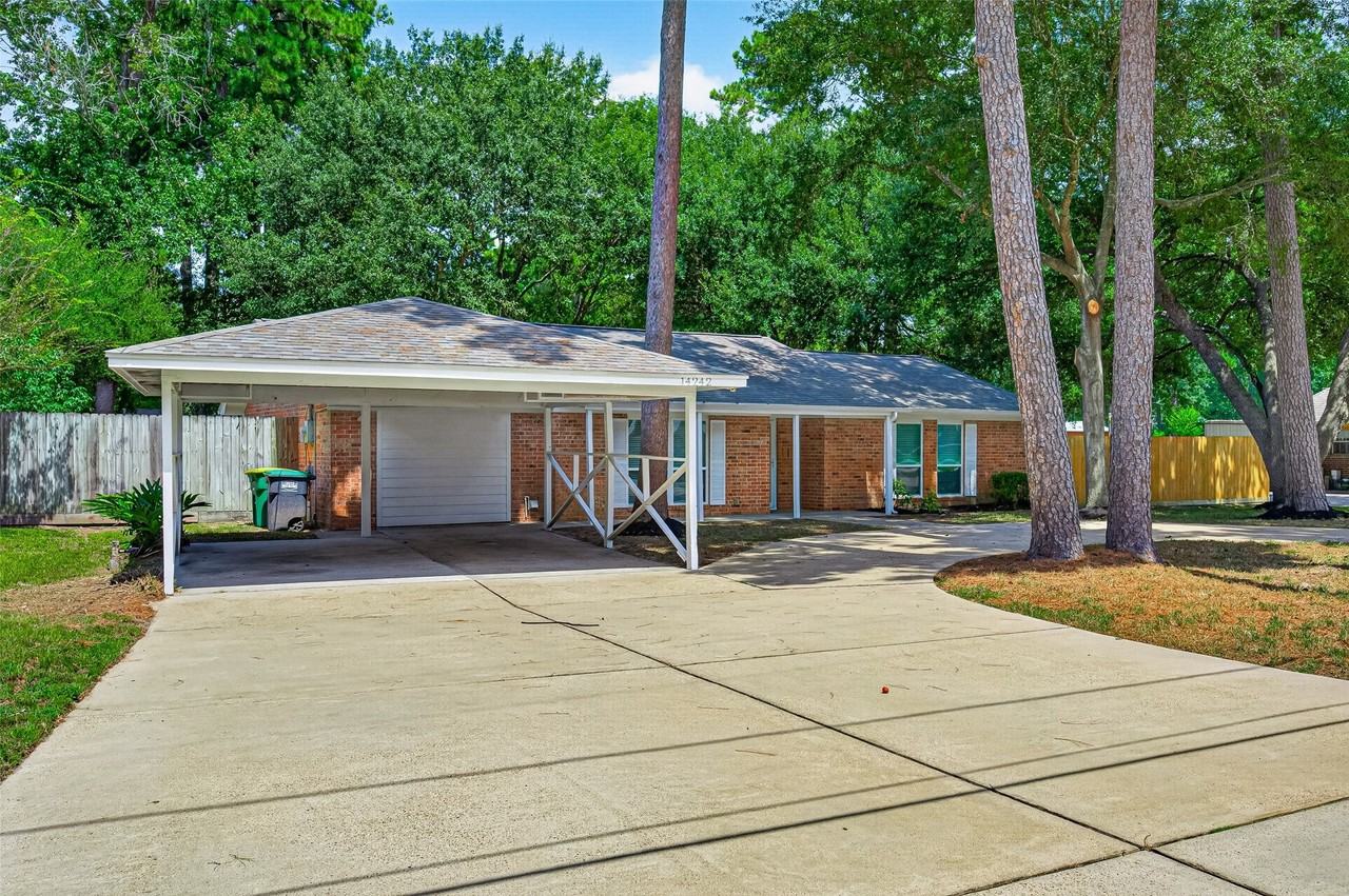 14242 Carneswood Dr - Photo 2 of 48