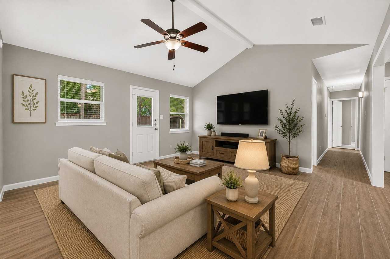 14242 Carneswood Dr - Photo 5 of 48