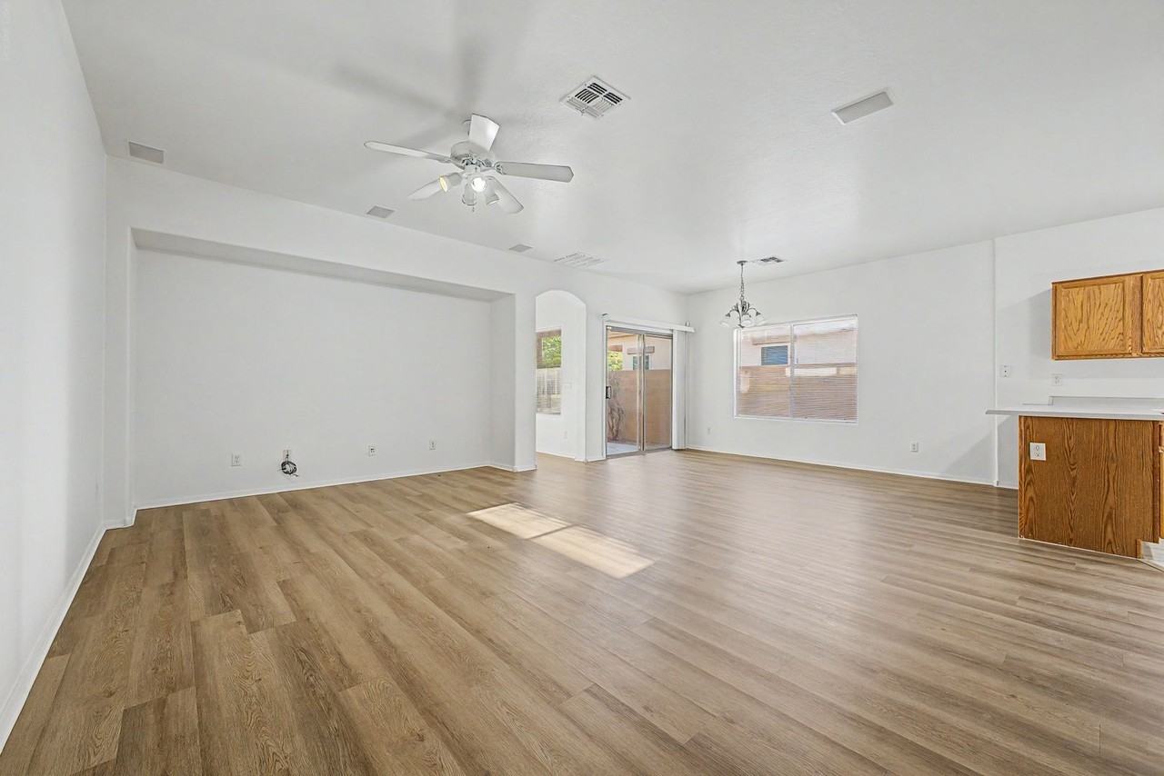 2531 W Preserve Way - Photo 5 of 28