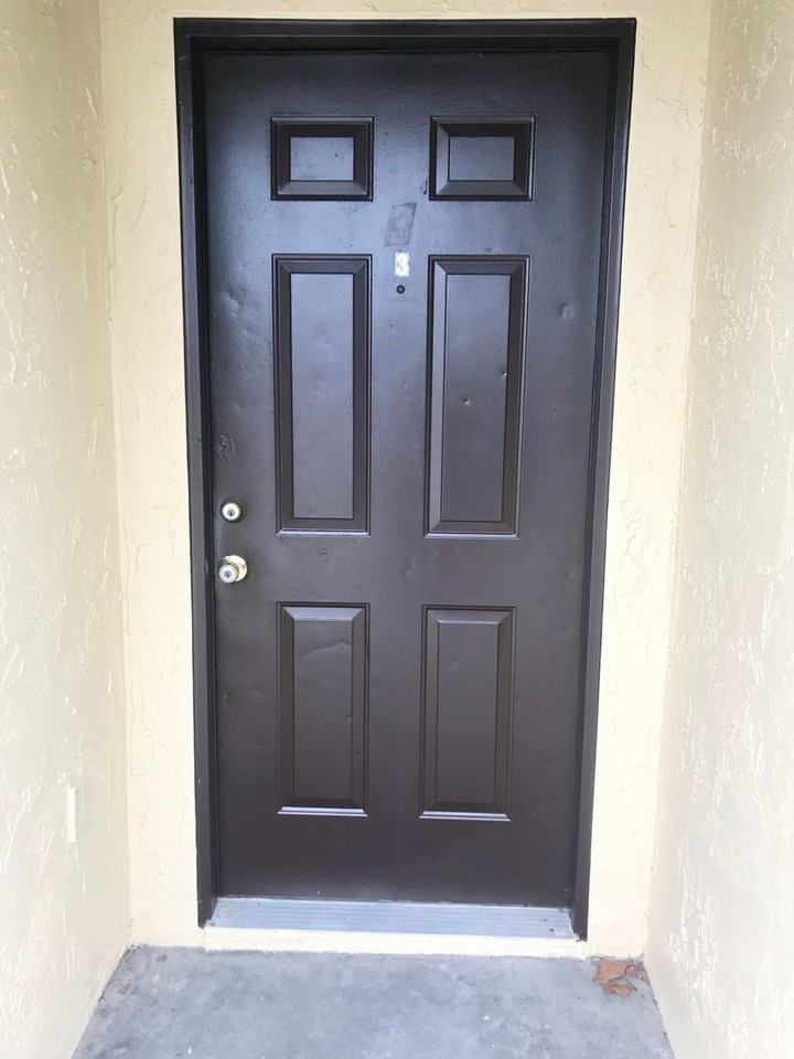 1647 Goodyear Ave #3 - Photo 2 of 7