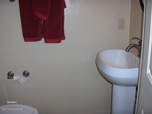 108 Post Way - Photo 7 of 37