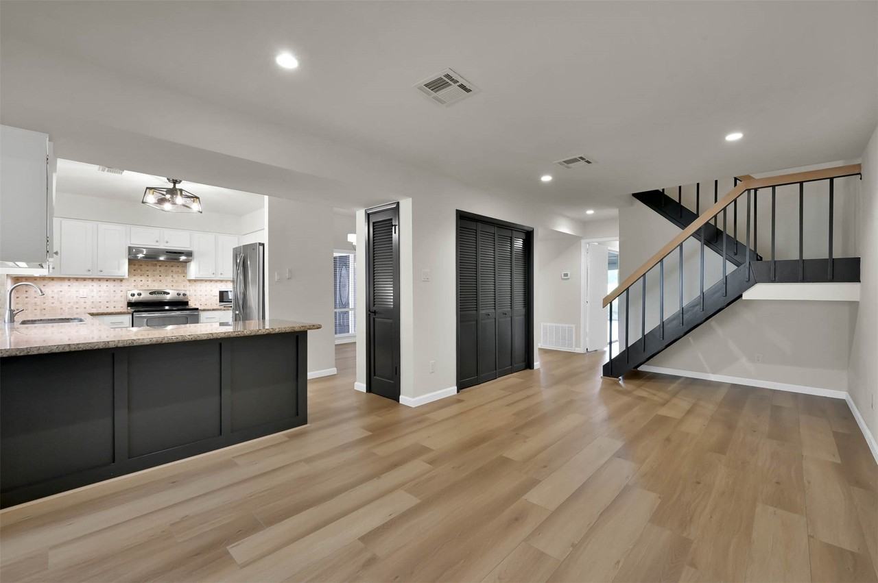 2171 E Settlers Way - Photo 6 of 23