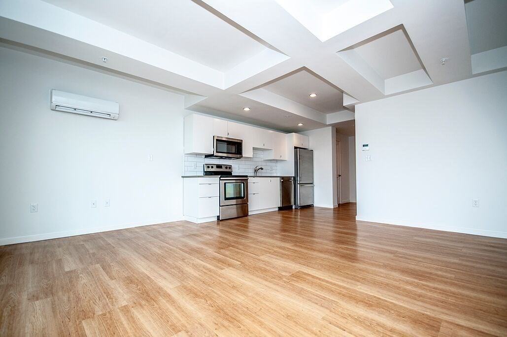 70 Parker Hill Ave - Photo 3 of 18