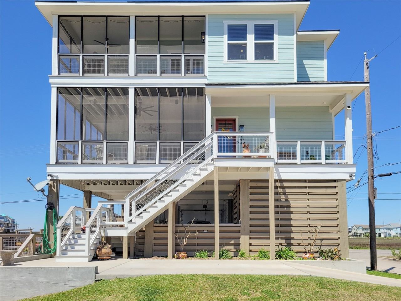 1001 Bamar Ln - Photo 4 of 50