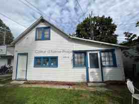 518 S 10th Pl - Photo 1 of 1