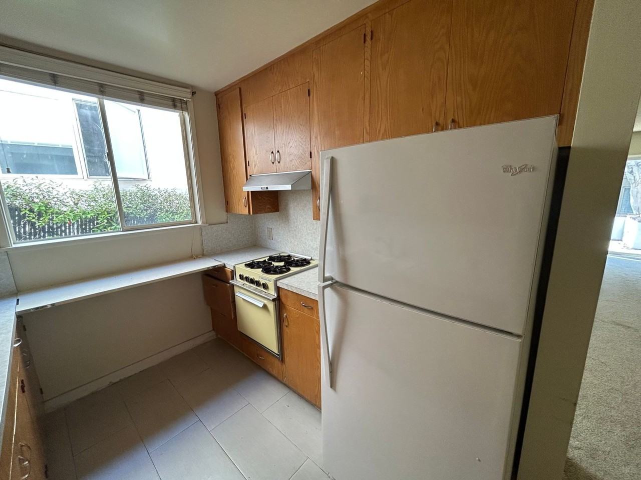 344 Prospect St - Photo 5 of 43