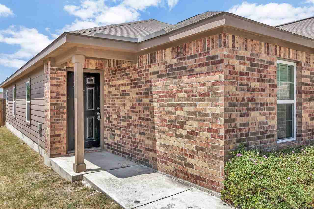 337 Crescent Park Dr - Photo 2 of 26