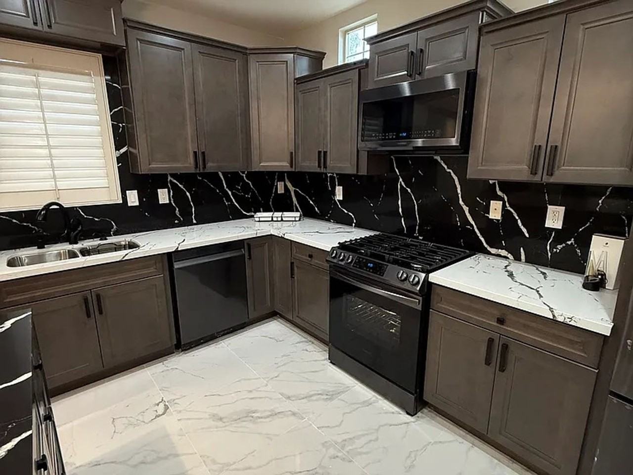 2696 Escala Cir - Photo 2 of 32