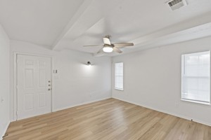 featured image of 1106 Stonehaven Blvd