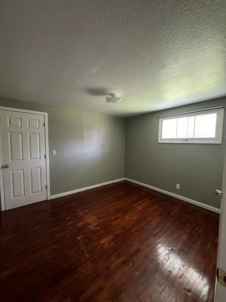 7987 State Highway Cc - Photo 2 of 14