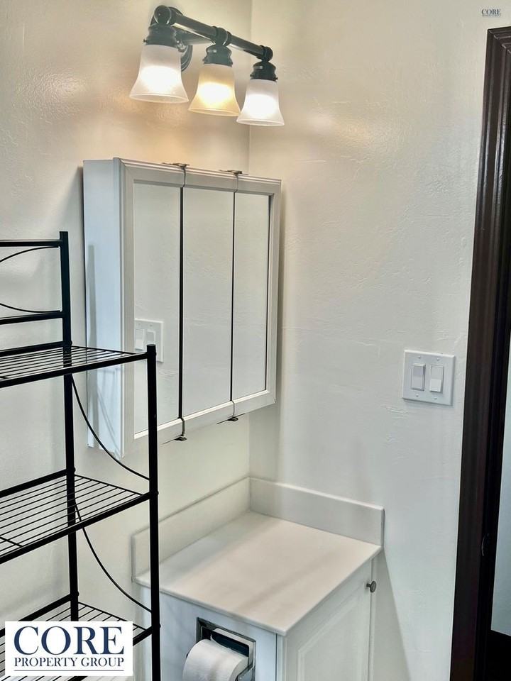 6435 Mallard St - Photo 2 of 28