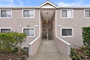 Rainier Vista Apartments - Photo 1 of 1