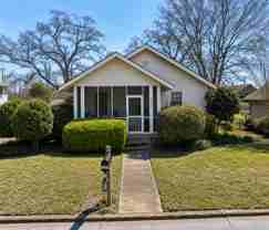 2205 2nd Ave - Photo 1 of 1