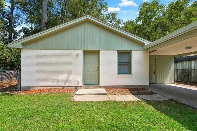 834 Pinetree St - Photo 2 of 16