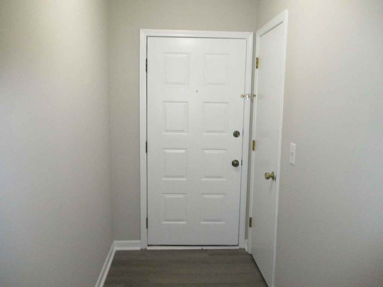 302 Windsor Manor Way Unit C - Photo 7 of 14