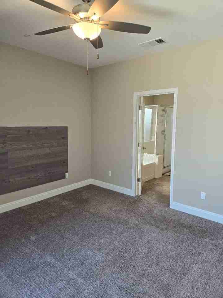 1145 E Seeger Ave - Photo 4 of 11