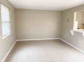 featured image of 906 1/2 S Noland Rd