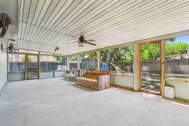 290 W Essex Dr - Photo 3 of 29